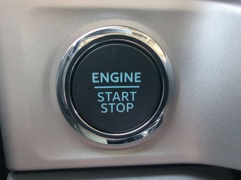 New 2025 Ford F350 XLT w/ Black Appearance Package image 23