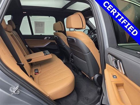 Used 2026 BMW X5 sDrive40i image 18