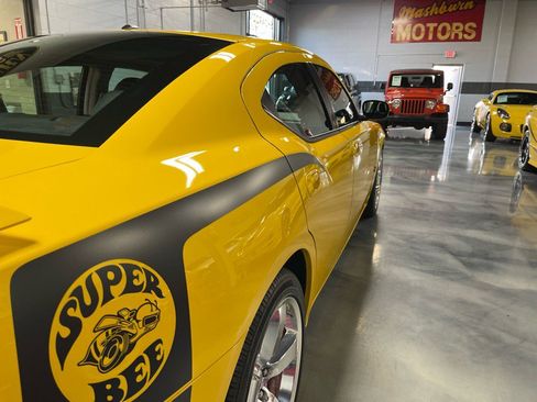 Used 2007 Dodge Charger SRT8 w/ SRT Option Group III image 11