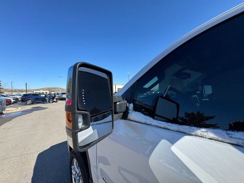 Used 2019 GMC Sierra 2500 SLT image 18