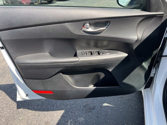 Used 2020 Kia Forte Sedan FWD image 23