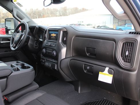 New 2026 Chevrolet Silverado 2500 Custom w/ Custom Value Package image 14