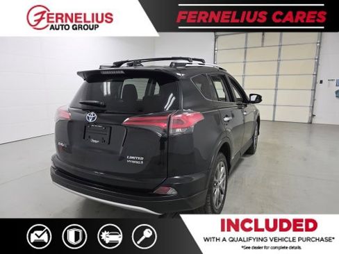 Used 2016 Toyota RAV4 Limited image 4