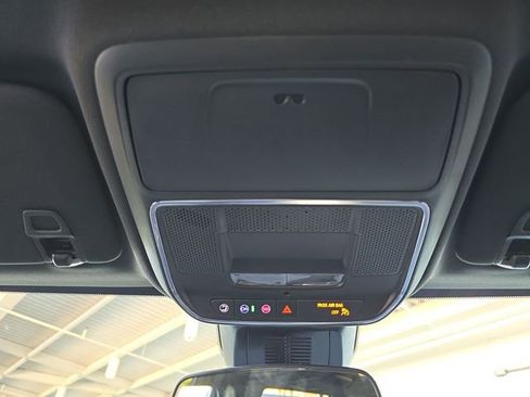 New 2025 Chevrolet Equinox RS image 34