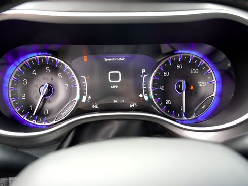New 2026 Chrysler Pacifica Select FWD image 18