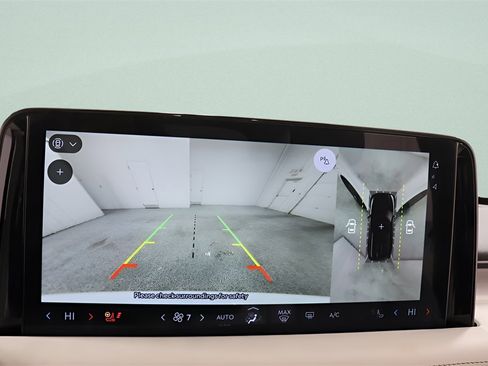 Used 2025 Lincoln Aviator Reserve w/ Equipment Group 201A image 15