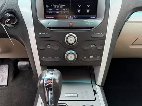 Used 2014 Ford Explorer XLT w/ Equipment Group 202A image 18