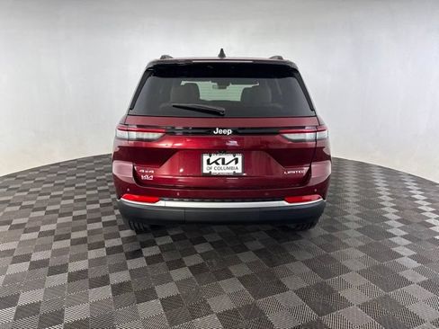 Used 2026 Jeep Grand Cherokee Limited AWD/4WD image 8