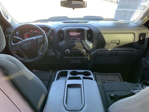 Used 2024 Chevrolet Silverado 1500 Custom Trail Boss w/ Dark Appearance Package image 18