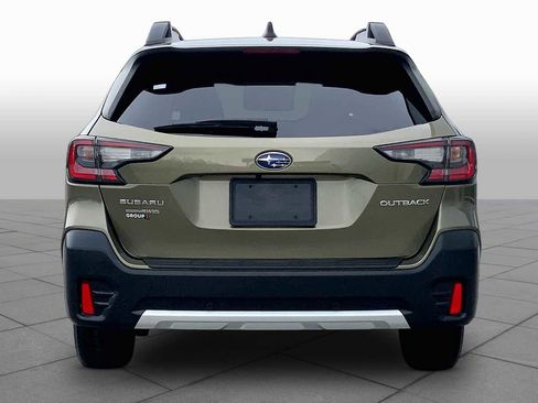 Used 2022 Subaru Outback Limited AWD/4WD image 5