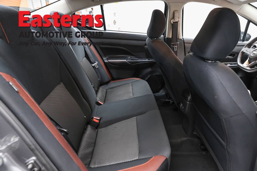 Used 2024 Nissan Versa SR FWD image 23