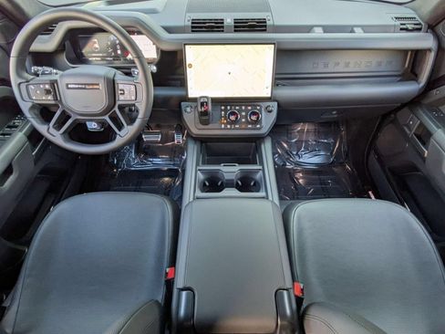 Used 2026 Land Rover Defender 110 OCTA AWD/4WD image 26