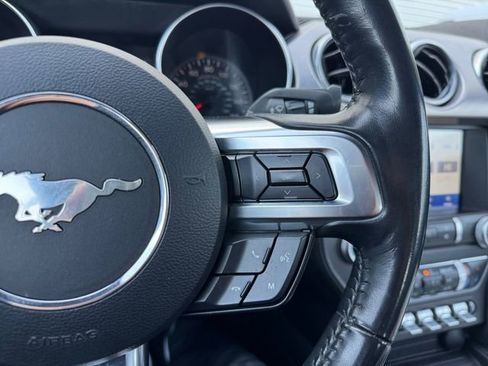 Used 2023 Ford Mustang Premium image 9