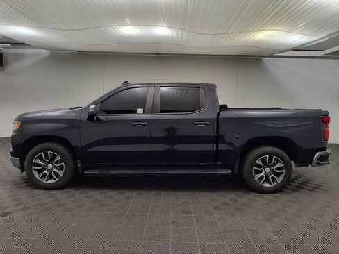 Used 2022 Chevrolet Silverado 1500 LT w/ Protection Package RWD image 2