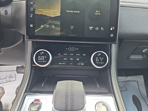 Used 2024 Jaguar F-PACE R-Dynamic S AWD/4WD image 26