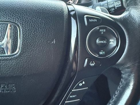 Used 2017 Honda Pilot Elite image 13