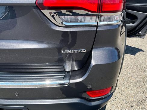 Used 2020 Jeep Grand Cherokee Limited w/ Luxury Group II AWD/4WD image 9