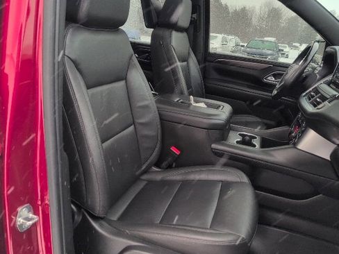 Used 2021 Chevrolet Tahoe Z71 w/ Rear Media and Nav Package image 48