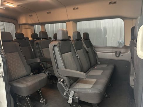 Used 2020 Ford Transit 350 XLT image 26