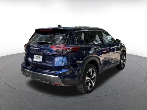 Used 2026 Nissan Rogue SL AWD/4WD image 12
