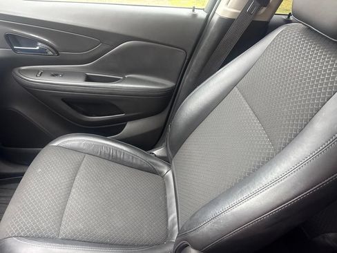 Used 2017 Buick Encore Preferred FWD image 17