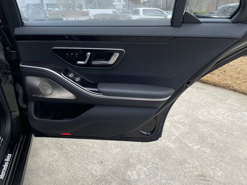 Certified 2022 Mercedes-Benz S 580 4MATIC Sedan image 42