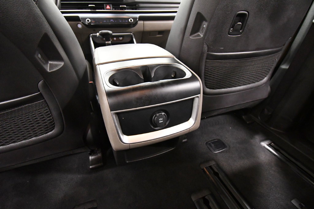Certified 2024 Kia Carnival LX FWD image 16