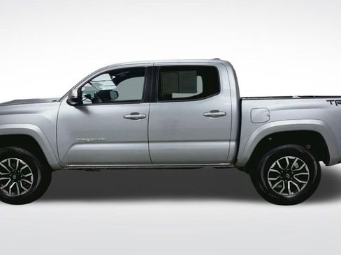 Certified 2023 Toyota Tacoma TRD Sport w/ Technology Package image 8
