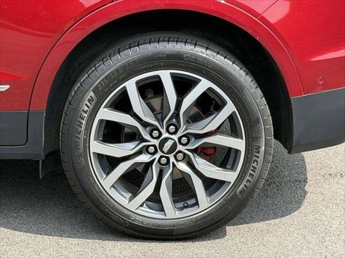 Used 2023 Cadillac XT5 Sportv w/ Platinum Package AWD/4WD image 10