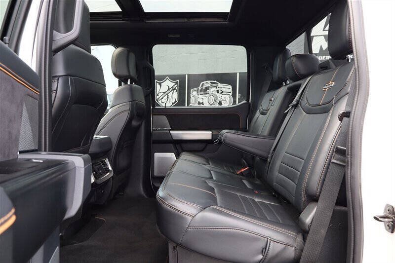 Used 2023 Ford F350 Platinum AWD/4WD image 27