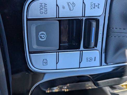 Used 2026 Hyundai Tucson SEL AWD/4WD image 16