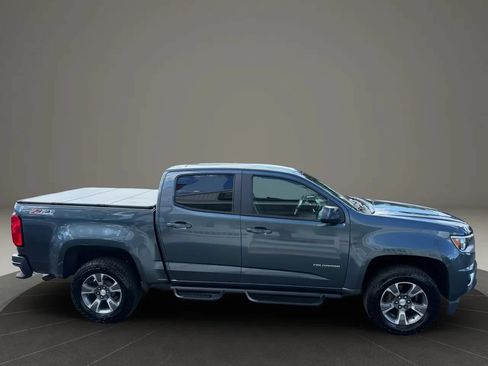 Used 2015 Chevrolet Colorado Z71 AWD/4WD image 6