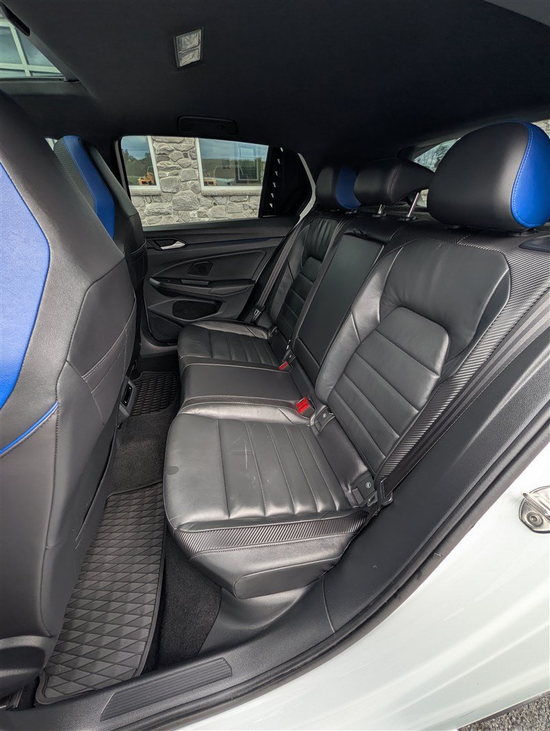 Used 2022 Volkswagen Golf R AWD/4WD image 16