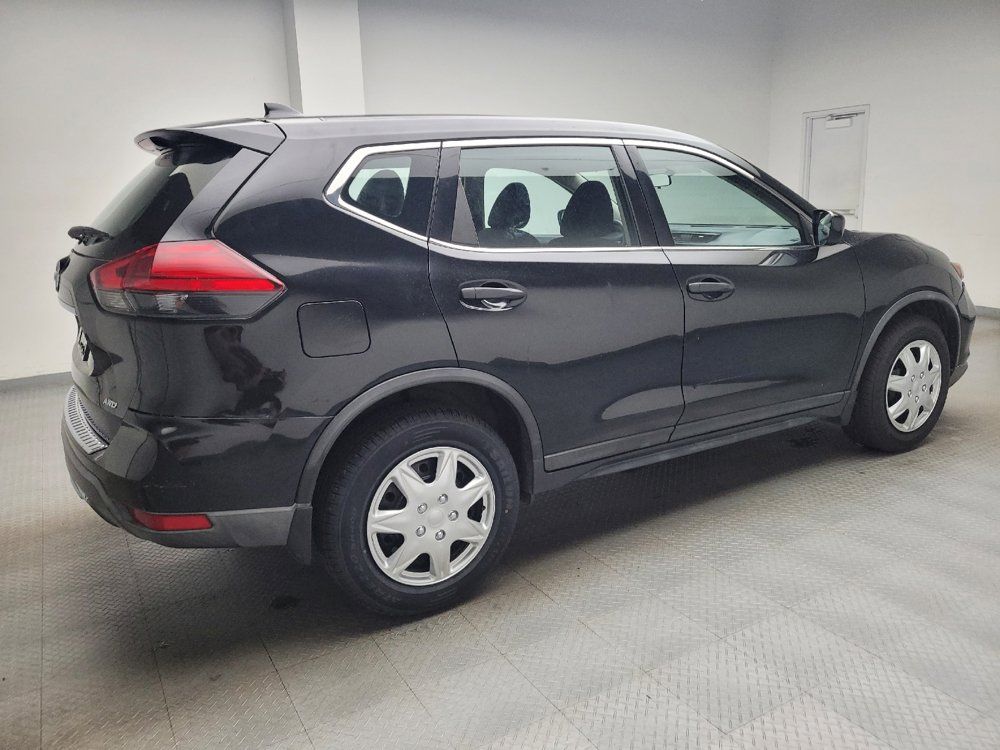Used 2017 Nissan Rogue S AWD/4WD image 10