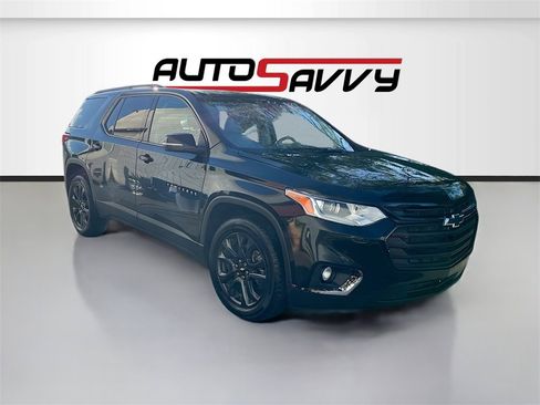 Used 2021 Chevrolet Traverse RS image 1