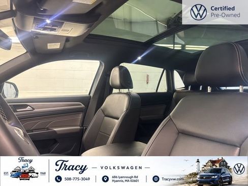 Certified 2023 Volkswagen Atlas Cross Sport SE w/ Panoramic Sunroof Package AWD/4WD image 19