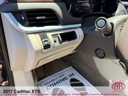Used 2017 Cadillac XTS Luxury AWD/4WD image 18