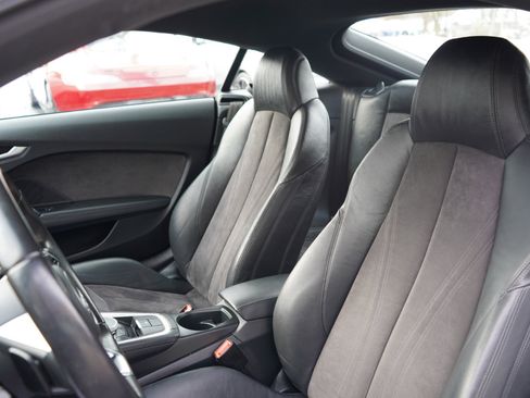 Used 2016 Audi TT 2.0T w/ Technology Package image 28