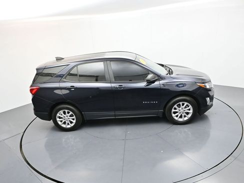 Used 2020 Chevrolet Equinox LS image 21