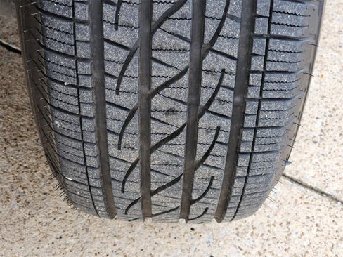 Used 2022 Chevrolet Colorado LT w/ Fleet Safety Package image 21