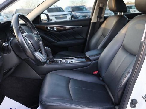 Used 2019 INFINITI Q50 Luxe w/ Essential Package (3.0T Luxe) image 13