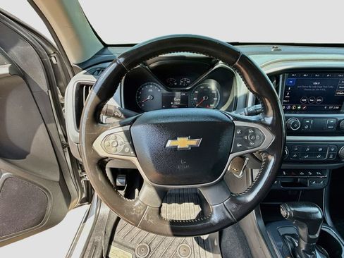 Used 2019 Chevrolet Colorado Z71 AWD/4WD image 11