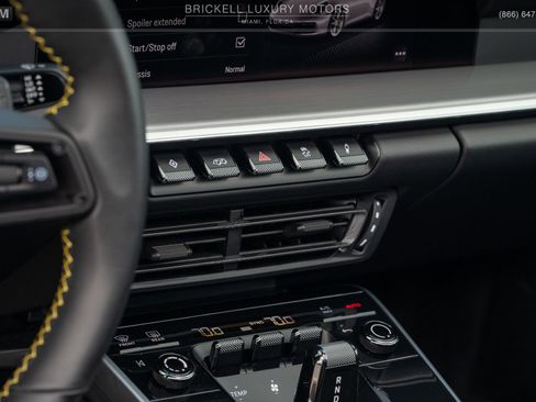 Used 2023 Porsche 911 Targa 4S w/ Premium Package image 23