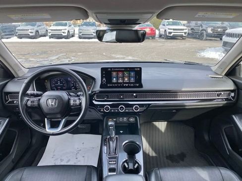 Used 2023 Honda Civic Touring image 34