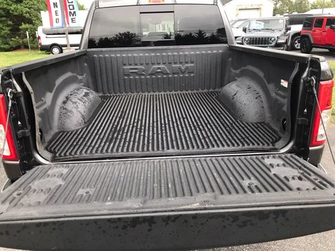 Used 2021 RAM 1500 Big Horn AWD/4WD image 42