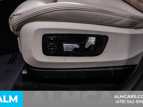 Used 2022 BMW X7 xDrive40i w/ M Sport Package image 35