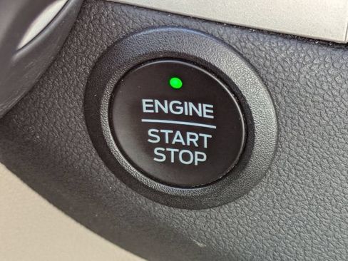Certified 2022 Ford Escape SEL FWD image 27