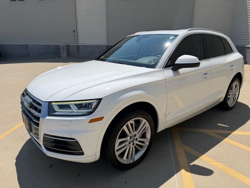 Used 2018 Audi Q5 2.0T Premium Plus AWD/4WD image 7