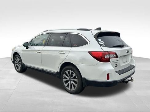 Used 2017 Subaru Outback 2.5i Touring w/ Popular Package #5A image 5