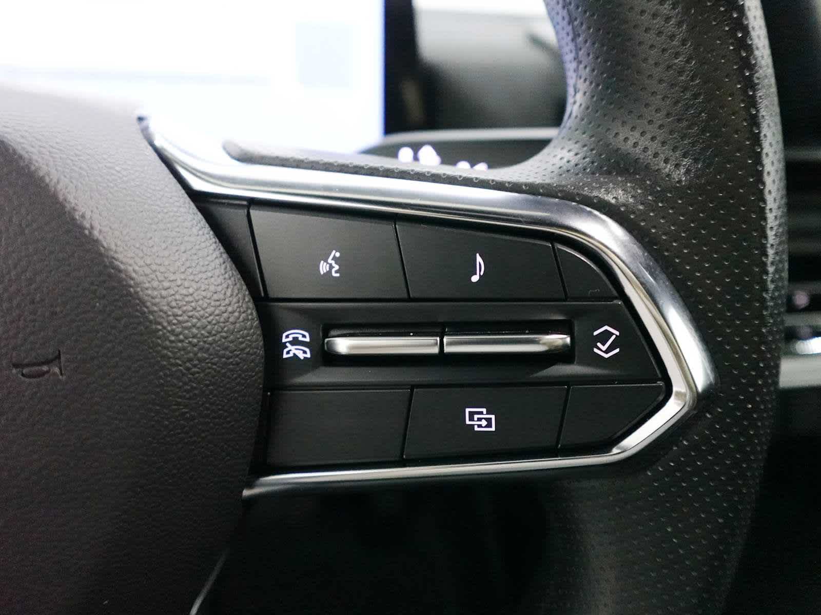 Used 2024 Honda Prologue EX image 18